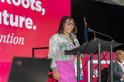 Randi at the 47th Annual PEF Convention 